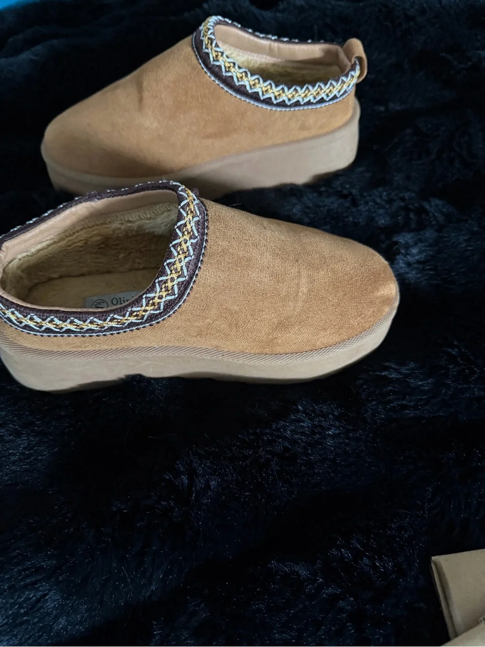 Women’s Suede Platform Slip-On Shoes in Chestnut Brown